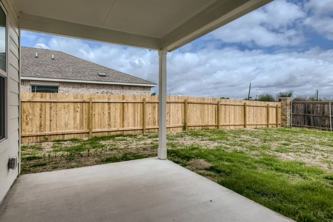 3306 Dosted Daisey St, House other with 3 bedrooms, 2 bathrooms and 2 parking in Pflugerville TX | Image 16