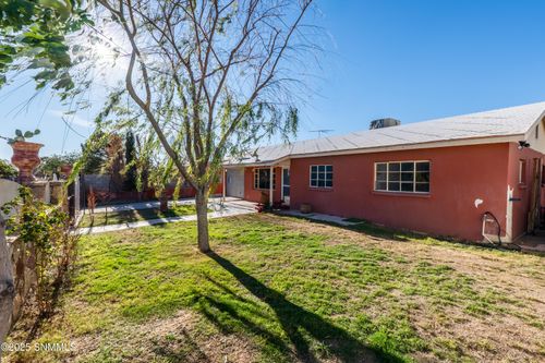 1805 Colorado Ave, Las Cruces, NM, 88001-3928 | Card Image