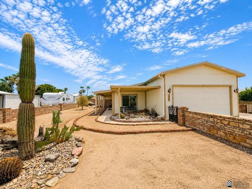 11447 E 35th Pl, Yuma, AZ, 85367-5694 | Card Image