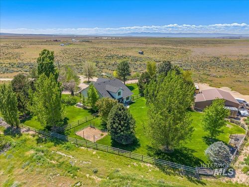 18593 S Pleasant Valley Rd, Kuna, ID, 83634-2725 | Card Image