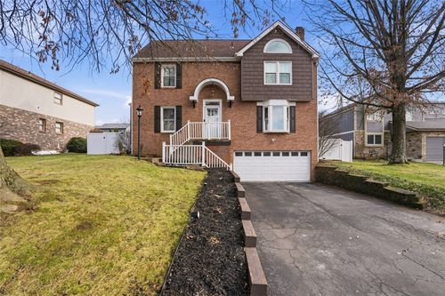 805 Timber Trl, Oakdale, PA, 15071-9421 | Card Image