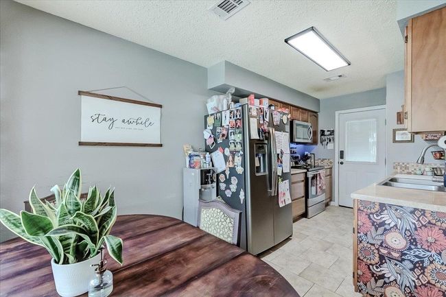 391 Roberts Ave, House other with 3 bedrooms, 2 bathrooms and null parking in Bridge City TX | Image 8