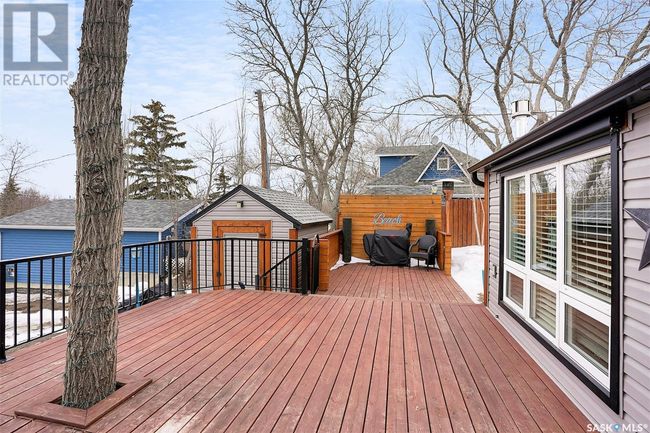 144 Lakeshore Dr, House other with 3 bedrooms, 1 bathrooms and null parking in Silton SK | Image 37