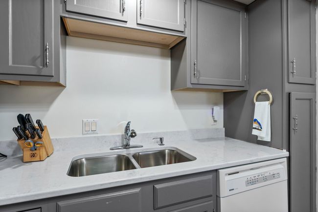 APT-310 - 4710 58 Th Ave N, Condo with 2 bedrooms, 2 bathrooms and null parking in Crystal MN | Image 18