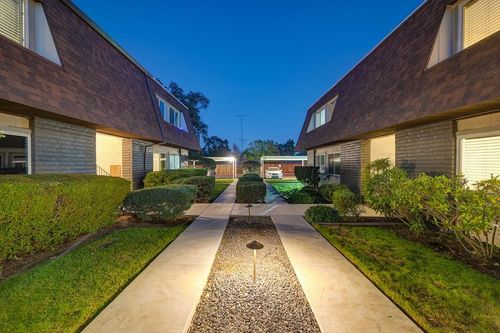 5372 Garfield Avenue, Sacramento, CA, 95841 | Card Image