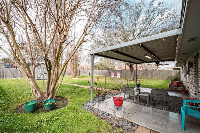 512 Lyndale Dr, House other with 3 bedrooms, 2 bathrooms and 2 parking in Highlands TX | Image 26