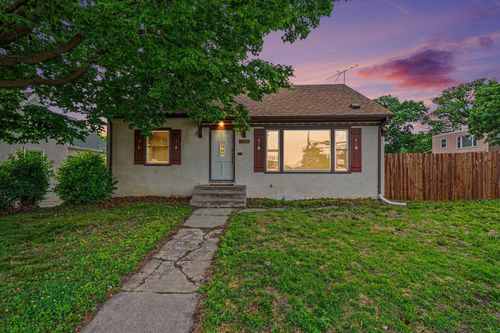 3600 Noble Ave N, Robbinsdale, MN, 55422-2135 | Card Image