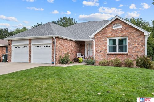 5218 Bison Dr, Lincoln, NE, 68516-2414 | Card Image