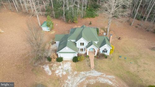 18885 Sand Hill Rd, Georgetown, DE, 19947-3720 | Card Image