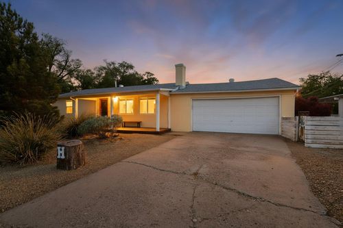 801 Amherst Dr Ne, Albuquerque, NM, 87106-1222 | Card Image
