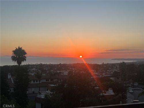 r10-201 S La Esperanza, San Clemente, CA, 92672 | Card Image