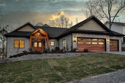 7 San Pablo Ln, Hot Springs Village, AR, 71909-6835 | Card Image