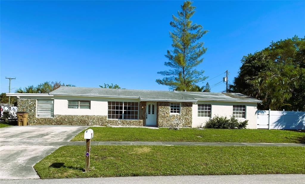 Residential Lease in Deerfield Beach 3