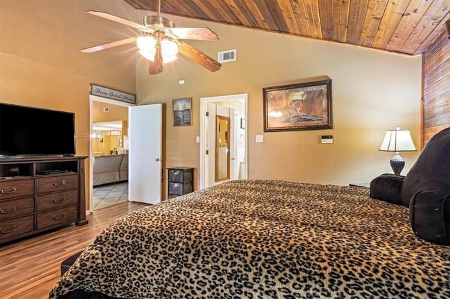 5 Quintana Dr, House other with 3 bedrooms, 2 bathrooms and 2 parking in Galveston TX | Image 13
