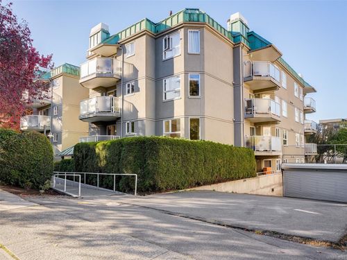114-2520 Wark St, Victoria, BC, V8T5G6 | Card Image