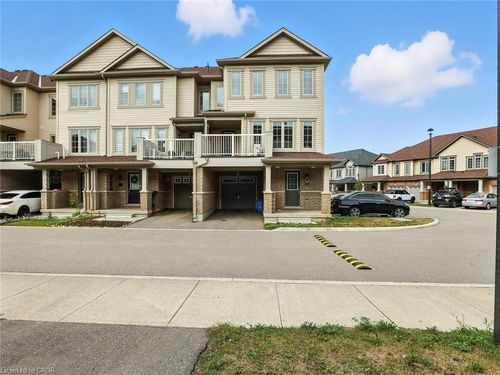 53-755 Linden Dr, Cambridge, ON, N3H0E4 | Card Image