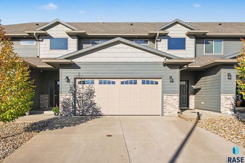 7571 S Grand Arbor Pl, Sioux Falls, SD, 57108-3142 | Card Image