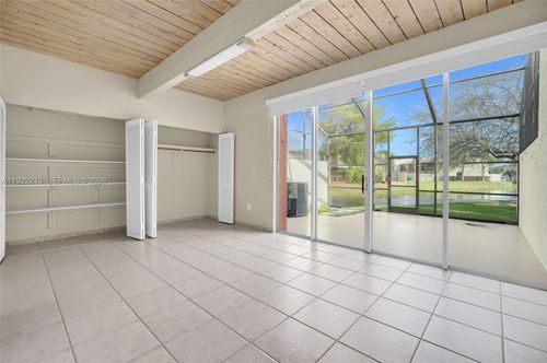7601-7601 Sw 105th Ave, Miami, FL, 33173-2956 | Card Image