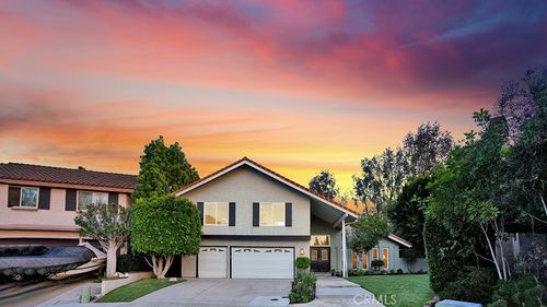 24892 Grissom Rd, Laguna Hills, CA, 92653-5212 | Card Image