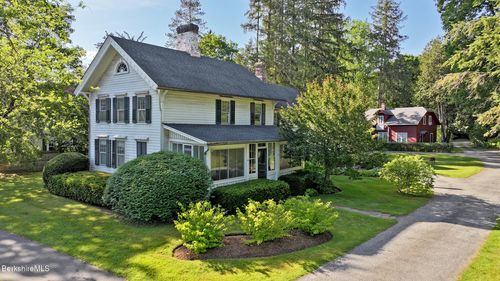49 Main St, Stockbridge, MA, 01262-7792 | Card Image