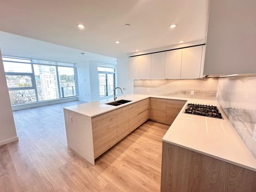 1903-660 Quayside Dr, New Westminster, BC, V3M0P1 | Card Image