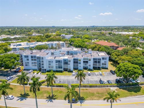 apt-a15-6923 Cypress Rd, Plantation, FL, 33317-2307 | Card Image