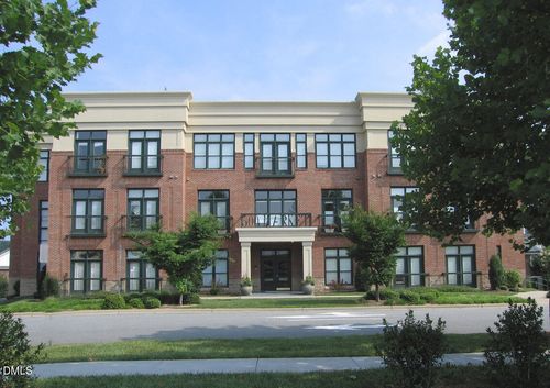 301-500 Market St, Chapel Hill, NC, 27516-4034 | Card Image