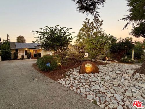 13957 Chandler Blvd, Sherman Oaks, CA, 91401-5735 | Card Image