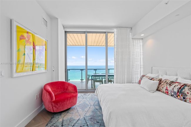 APT-1602 - 5775 Collins Ave, Condo with 2 bedrooms, 3 bathrooms and null parking in Miami Beach FL | Image 52