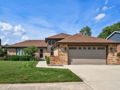 1316 Hughes Ave, Downers Grove, IL, 60516-3772 | Card Image