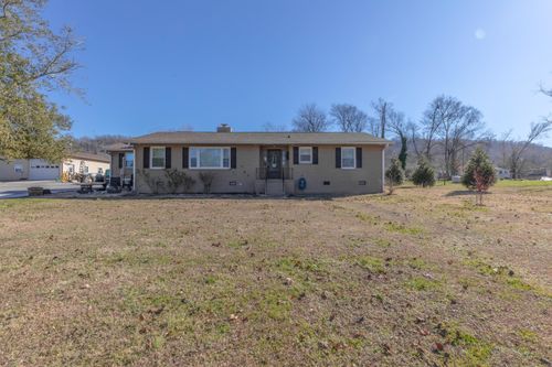 5516 Mulberry St, Ooltewah, TN, 37363-8717 | Card Image