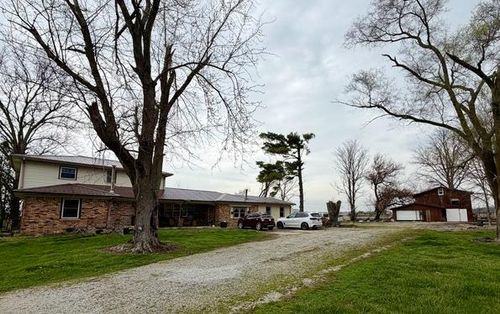 7568 N Old Us Highway 421, Saint Paul, IN, 47272-8730 | Card Image