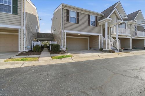 810 Kearney Pl, Virginia Beach, VA, 23462-7510 | Card Image