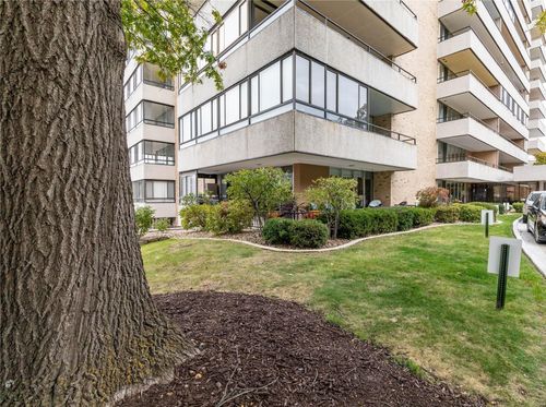 unit-106-3663 Grand Ave, Des Moines, IA, 50312-4343 | Card Image