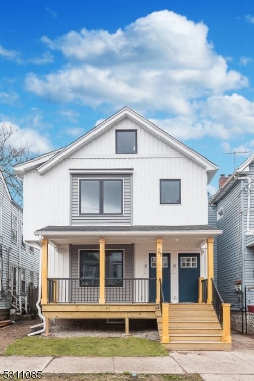 2-27 Mission St, Montclair, NJ, 07042-4517 | Card Image