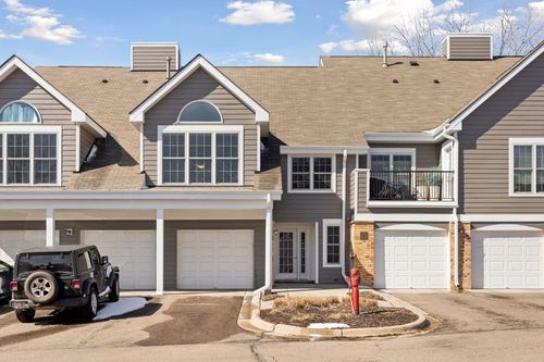 202-6050 Chasewood Pkwy, Hopkins, MN, 55343-4363 | Card Image