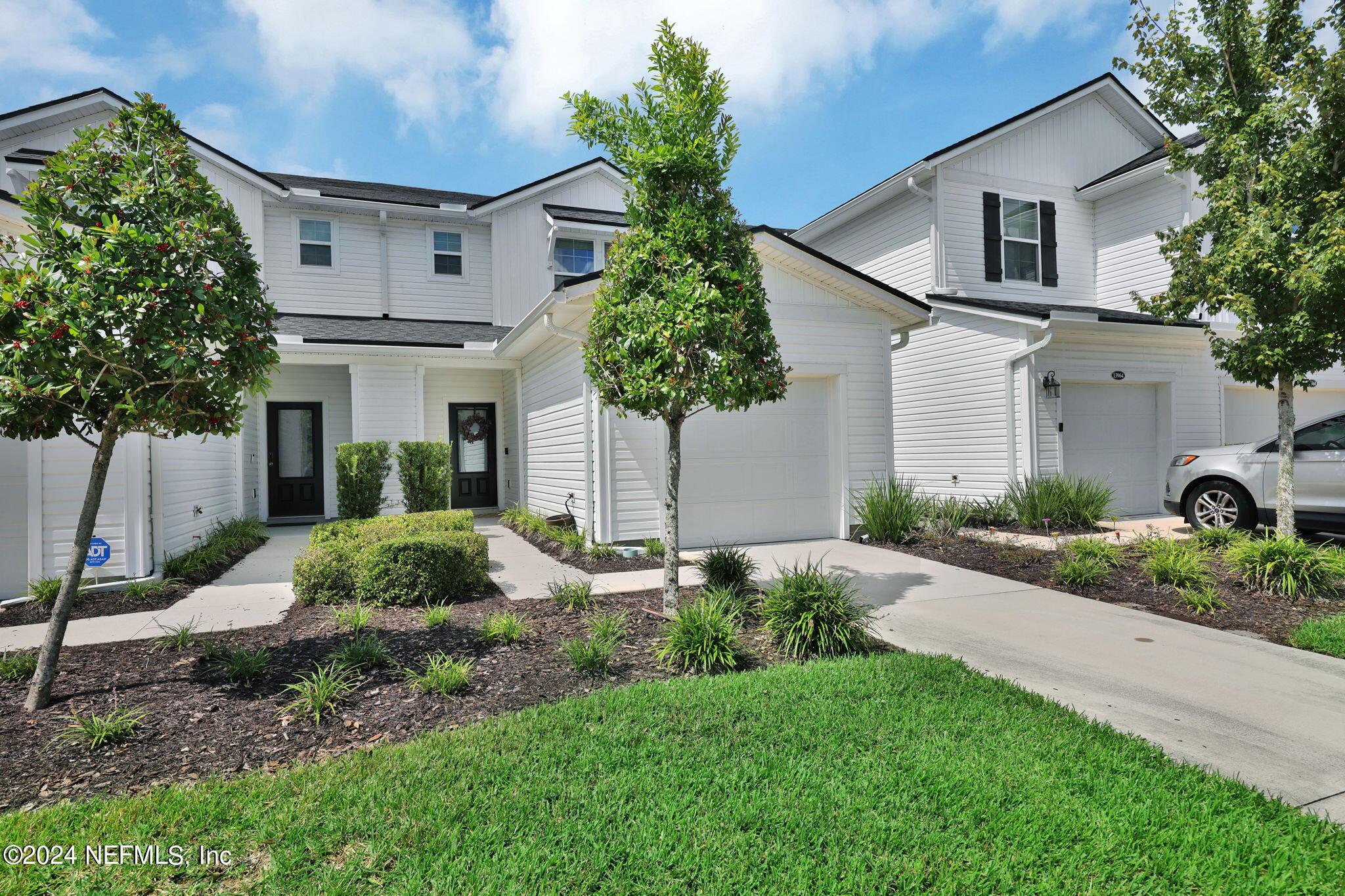 Molina Dr, Jacksonville, FL 32256