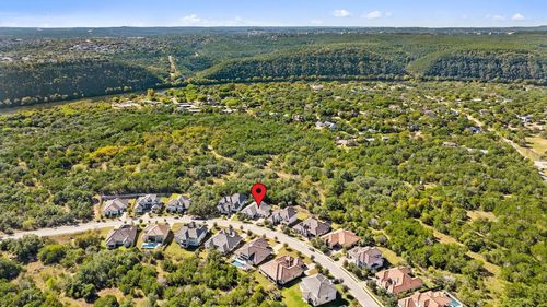 916 Morning Moon Cir, Austin, TX, 78732-6143 | Card Image