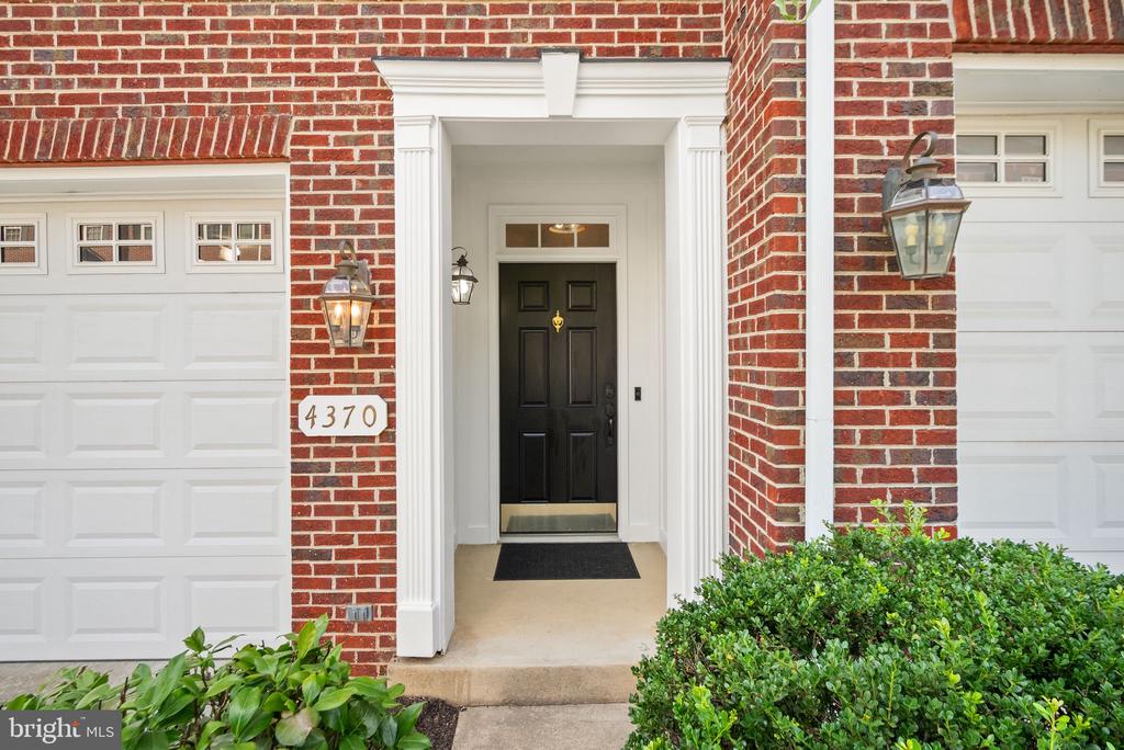 Residential in FAIRFAX 2