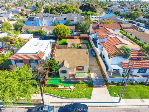 1586 Orange Ave, Costa Mesa, CA, 92627-3770 | Card Image
