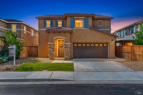 210 Heritage Ln, Dixon, CA, 95620-4886 | Card Image