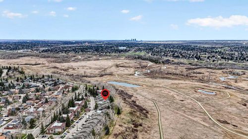832-860 Midridge Dr Se, Calgary, AB, T2X1K1 | Card Image