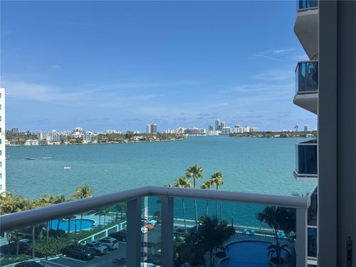 7l-7501 E Treasure Dr, North Bay Village, FL, 33141-4378 | Card Image