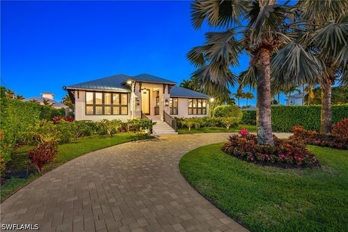 1585 Mullet Ln, NAPLES, FL, 34102-1518 | Card Image