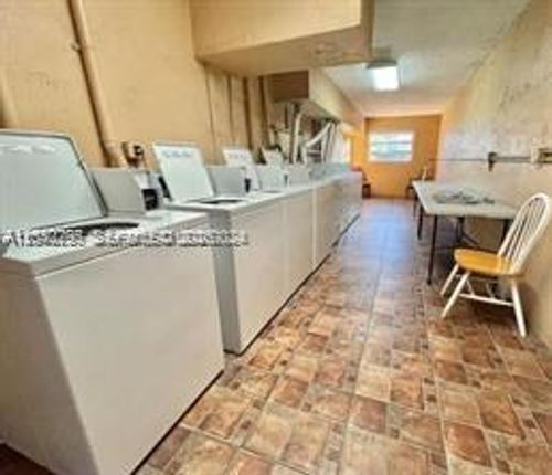 j105-8800 Sw 123rd Ct, Miami, FL, 33186-1999 | Card Image