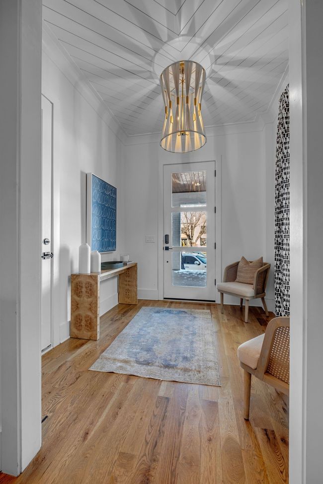 1007 Grandview Dr, Condo with 4 bedrooms, 3 bathrooms and 3 parking in Nashville TN | Image 5