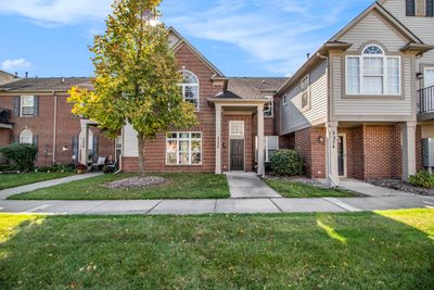 3226 Primrose Lane, Condo with 2 bedrooms, 2 bathrooms and null parking in Ypsilanti MI | Image 1