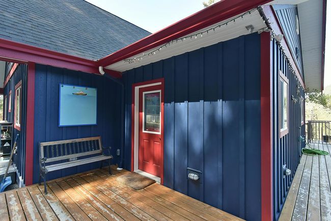 5280 Cecil Hill Rd, House other with 3 bedrooms, 2 bathrooms and 4 parking in Madeira Park BC | Image 9