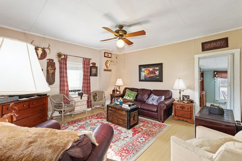 159 W Tennessee Ave, Grand Rivers, KY, 42045-9065 | Card Image