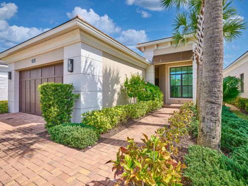 13501 Artisan Cir, Palm Beach Gardens, FL, 33418-5606 | Card Image